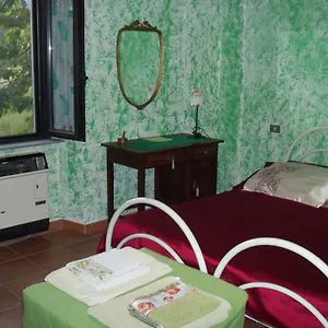  Bed & Breakfast Borgoeden Italia